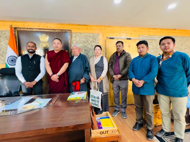 'Parliamentary Delegation Commences Tibet Advocacy in Ladakh, Calls on Distr'